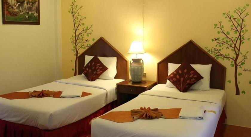 Baan Suan Sook Resort Pantai Chaweng Luaran gambar