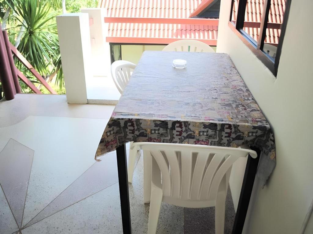 Baan Suan Sook Resort Pantai Chaweng Luaran gambar