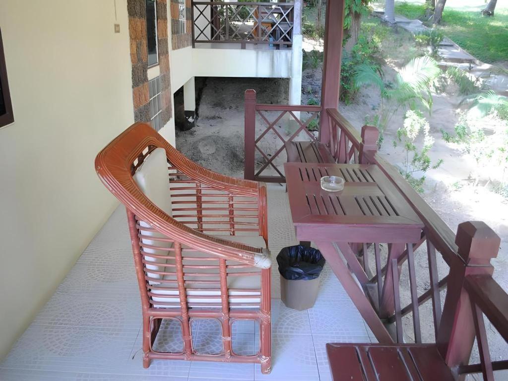Baan Suan Sook Resort Pantai Chaweng Luaran gambar