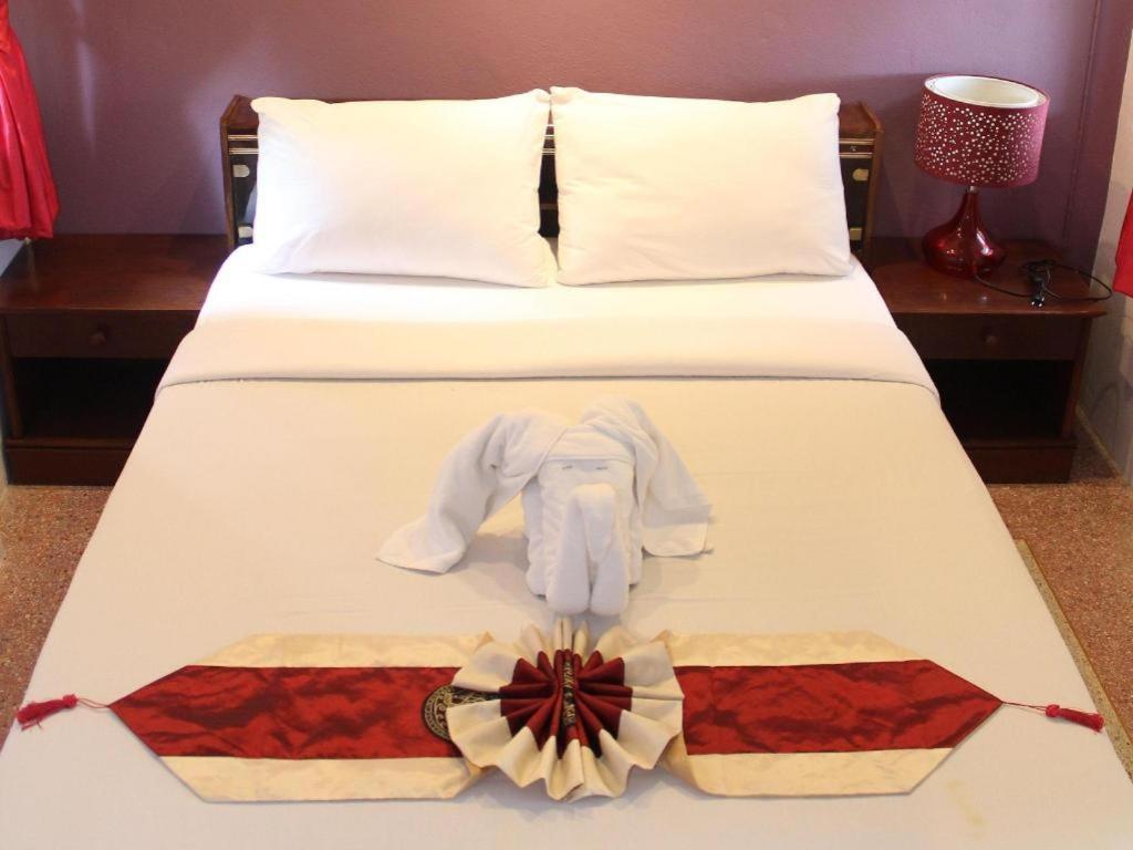 Baan Suan Sook Resort Pantai Chaweng Luaran gambar