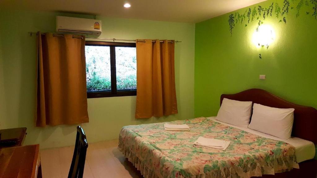 Baan Suan Sook Resort Pantai Chaweng Luaran gambar