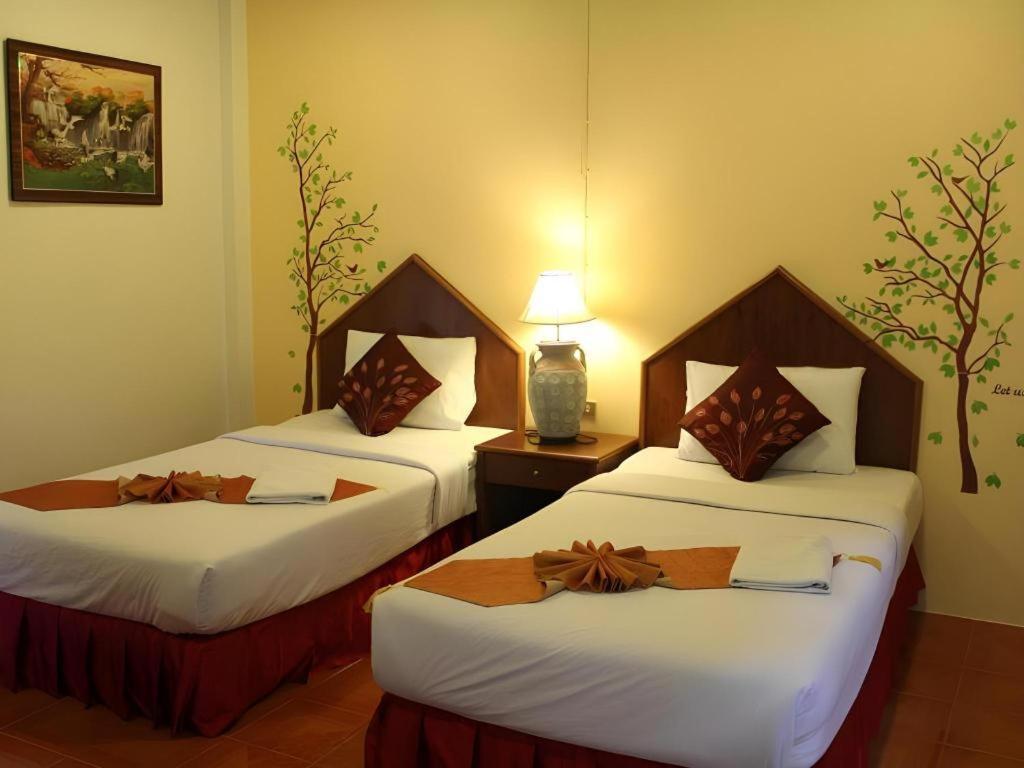 Baan Suan Sook Resort Pantai Chaweng Luaran gambar